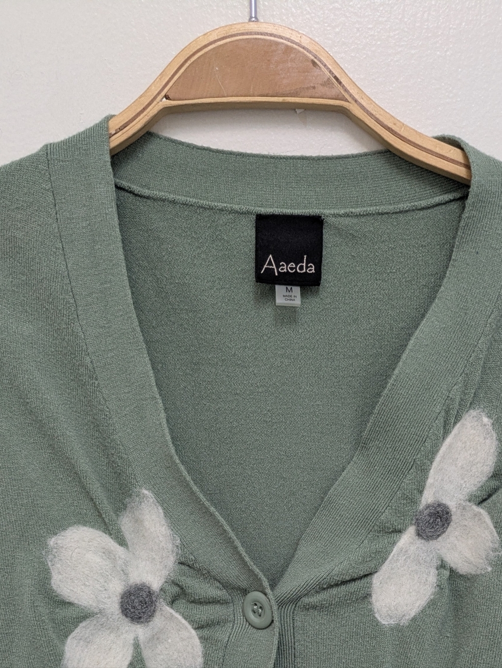 Aaeda Daisy Flower Cottagecore Open Front Cardigan Medium Sage Green - Picture 4 of 6
